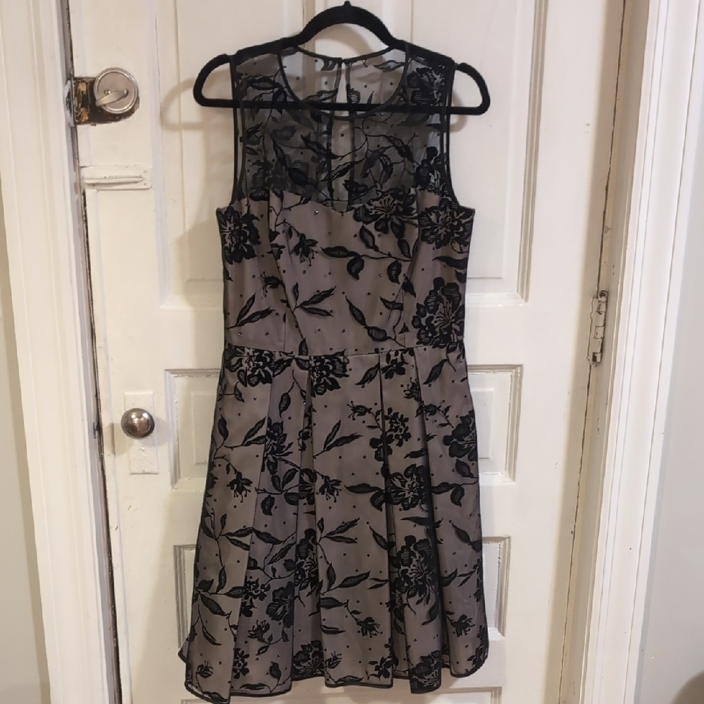 Jessica Black Burnout Velvet Nude Illusion Floral Cocktail Dress